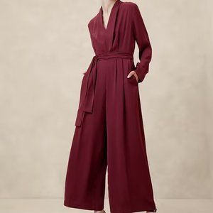 BANANA REPUBLIC Burgundy Crepe Deep V-Neck Jumpsuit NWT